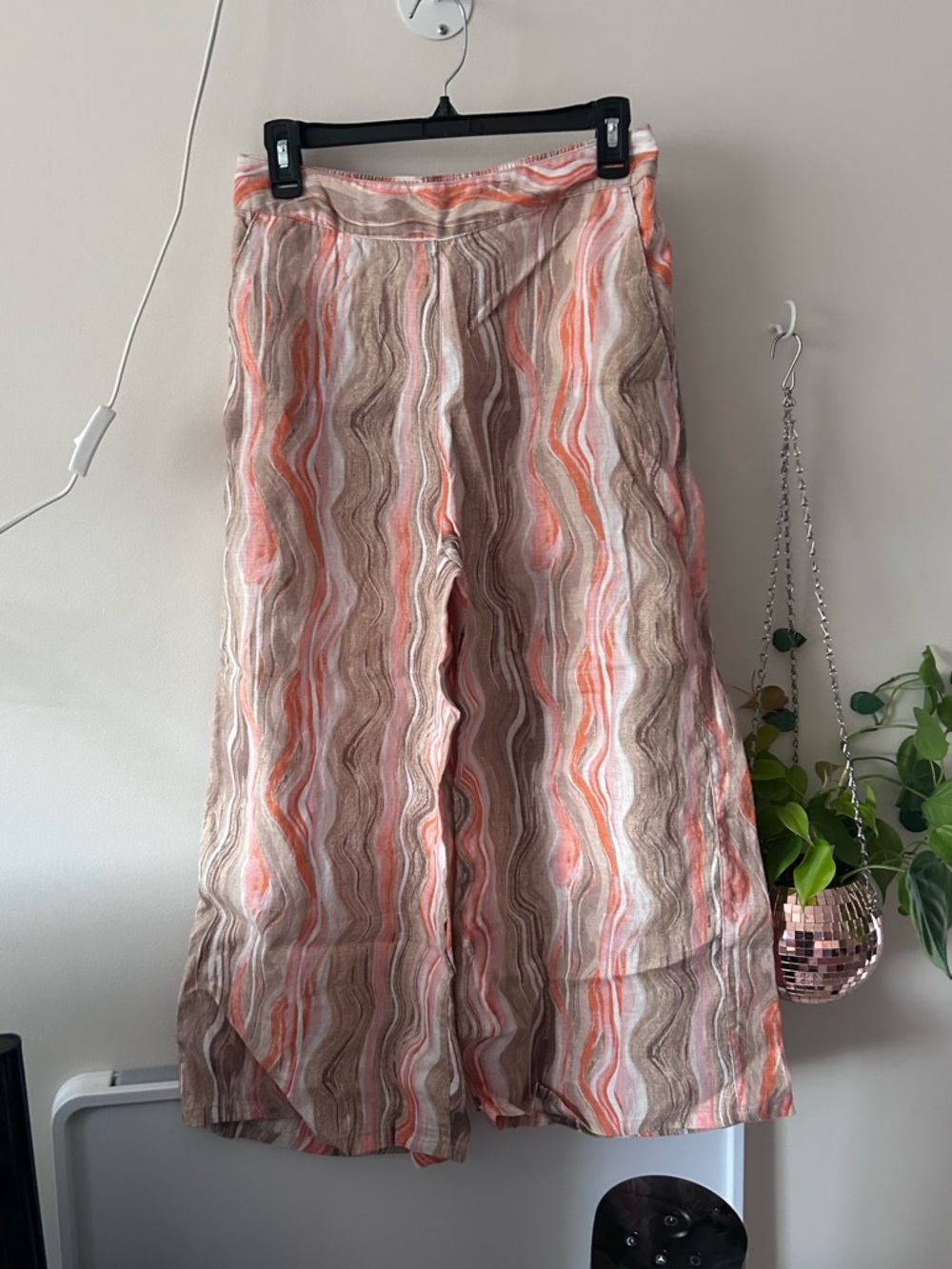 Rachel Zoe Wide-Leg Pants in Coral, Taupe and Cream Wavy Stripe